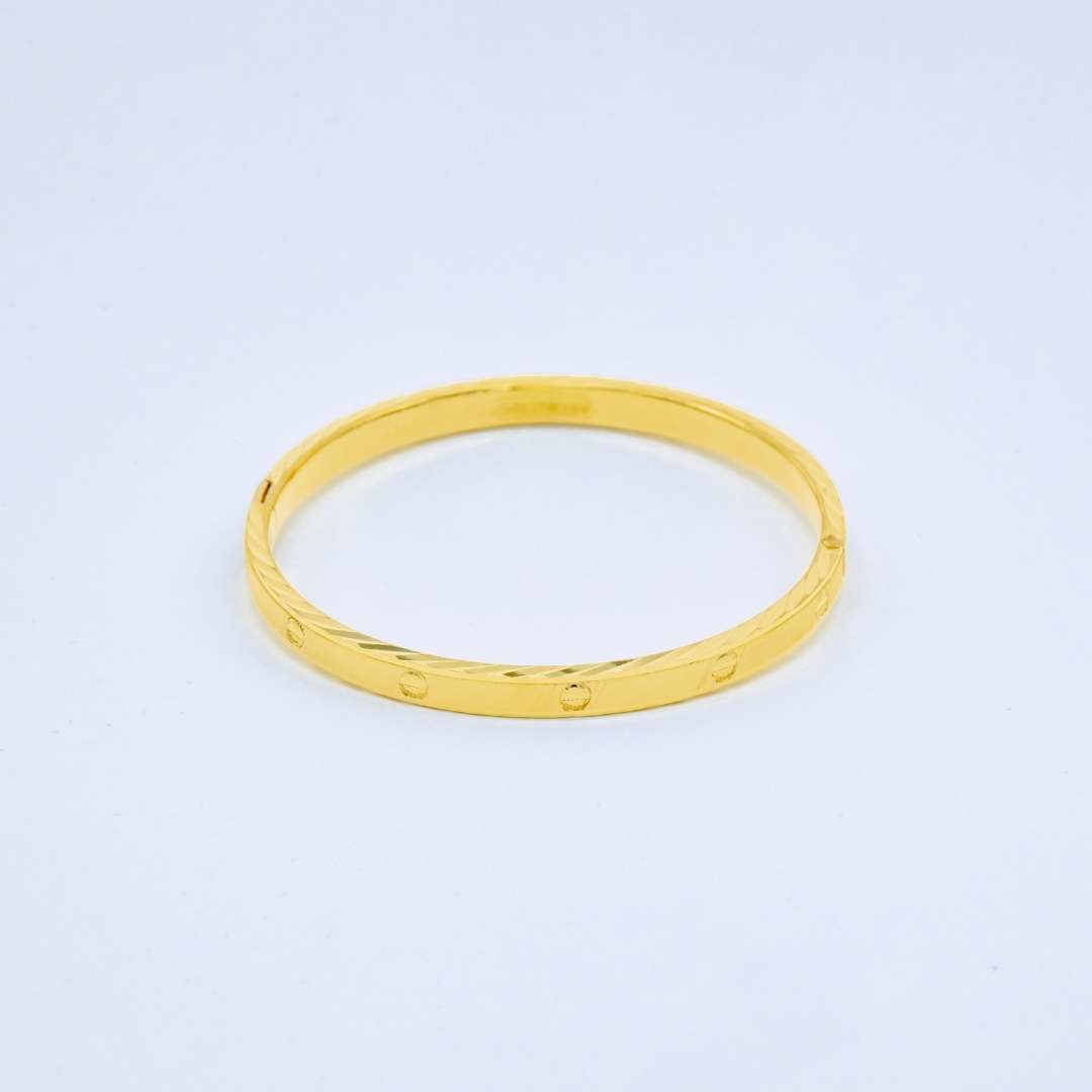 กำไลหัวน๊อต