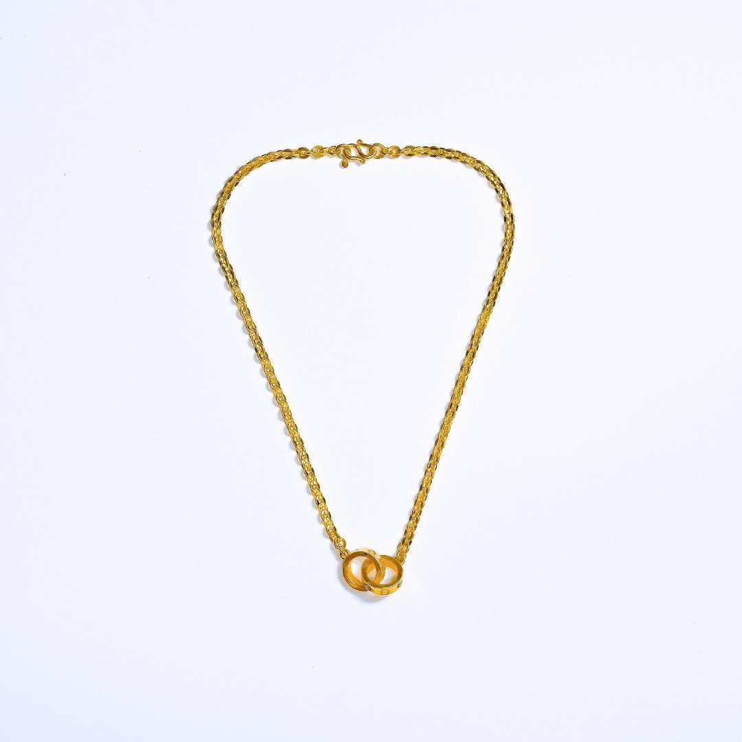 สร้อยคอหัวน๊อต