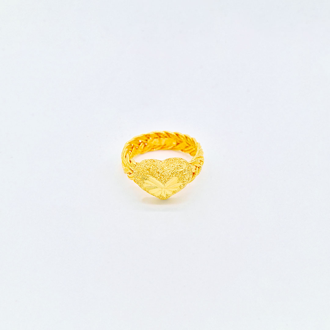 แหวนหัวใจก้านเปีย