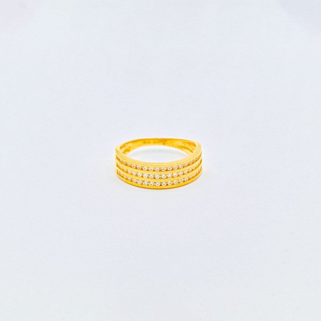 แหวนเพชร 3 แถว