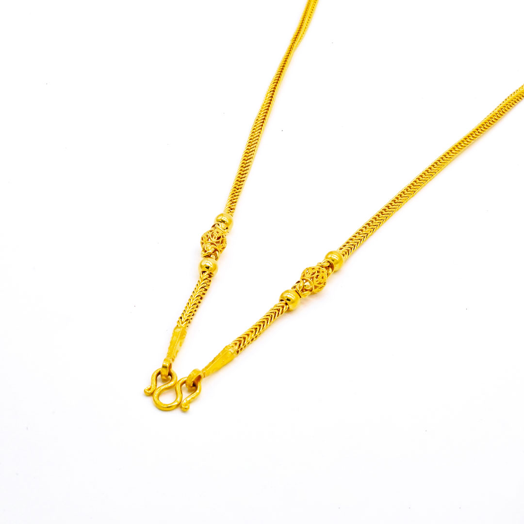 สร้อยทองสี่เสาแต่งบอลฉลุ